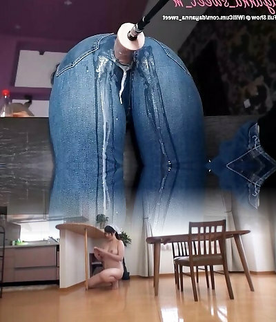Chubby Teen Porn Pics - Fountain Porn