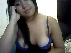 Obese PLUMPER Asian Teases on Omegle