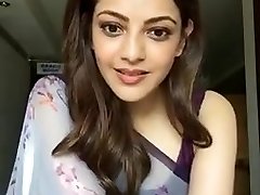 Kajal Aggarwal Showing Underarms and Breasts in Sleeveless Saree