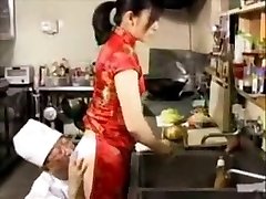 Screwing in chinese_restaurant
