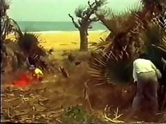 Pliks Pludmale - Vintage Āfrikas BBC Neapseglots