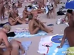 Inexperienced public beach sex&cum compil