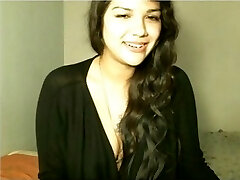 MissZola all sensual on webcam