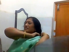 Indian Bengali Milf Aunty Switching Saree in Bathroom