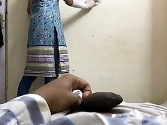 Flashing man sausage on Indian maid to fuck ( chudai ) in hindi