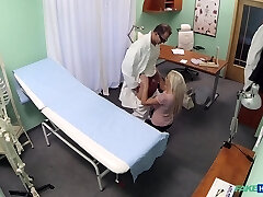Jessie Ann gets fucked by a doctor's cock in the fake clinic