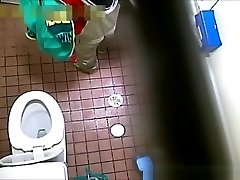 azijos moterų sugauti pissing tualetuose