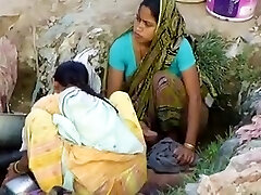Indian Village Girl Spied In Outdoor Covert