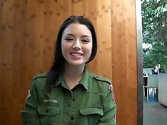 ATKGirlfriends de vídeo: Virtual Data com o coreano e russo beleza Daisy Verões