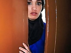 בת 21 הפליטים בחדר המלון שלי לסקס - ArabsExposed