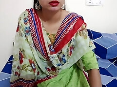 xxx Indian Desi step-mom ne sex ki lat laga di full hindi video xxx huge boobs Saarabhabhi6 clear Hindi audio insatiable sexy
