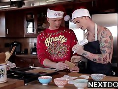 Inked fantasy erotis gets his ass barebacked after making cookies