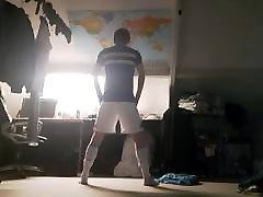 Sexy pines cerm shaking ass in soccer kit