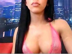 Hot xxxho girl masturbates on webcam