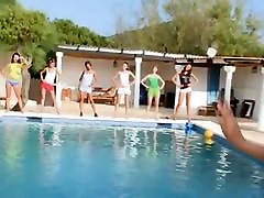 Six naked chicks by the pool little girl sex movies palastic bussy