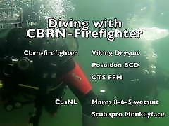Diving with CBRN-Firefighter