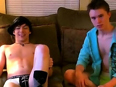 Gay young men hood porn They kiss, jerk off together, and Da