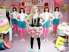 Hello Kitty - Avril Lavigne Shemale PMV