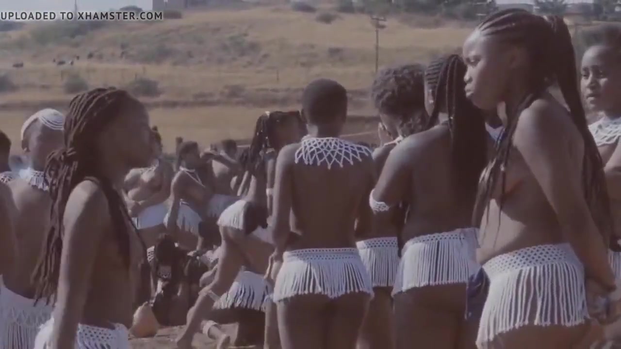 African Tribe Anal Porn Gif - African tribal culture. Super-ctue girl Big natural fat Ass. Woow