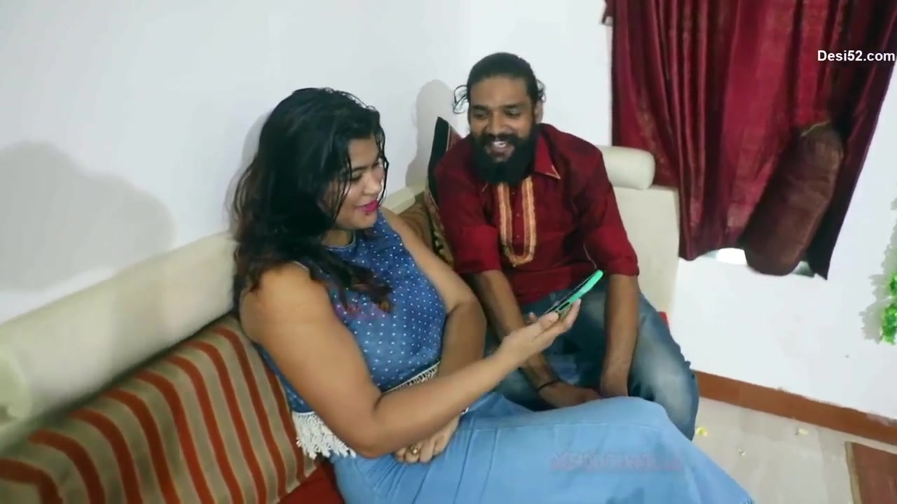 Biwiyon ki adla badli Indian Wifey exchanging Porno Video